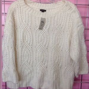 Ann Taylor medium chunky knit sweater ivory